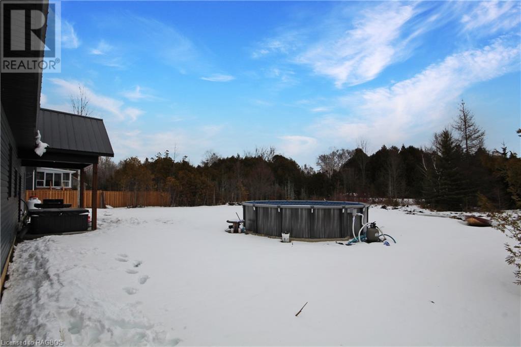3 Pierce St N, Oliphant, Ontario  N0H 2T0 - Photo 34 - 40544091