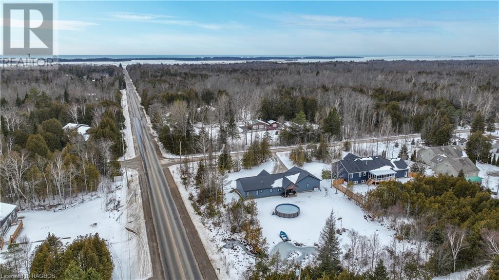 3 Pierce St N, Oliphant, Ontario  N0H 2T0 - Photo 4 - 40544091