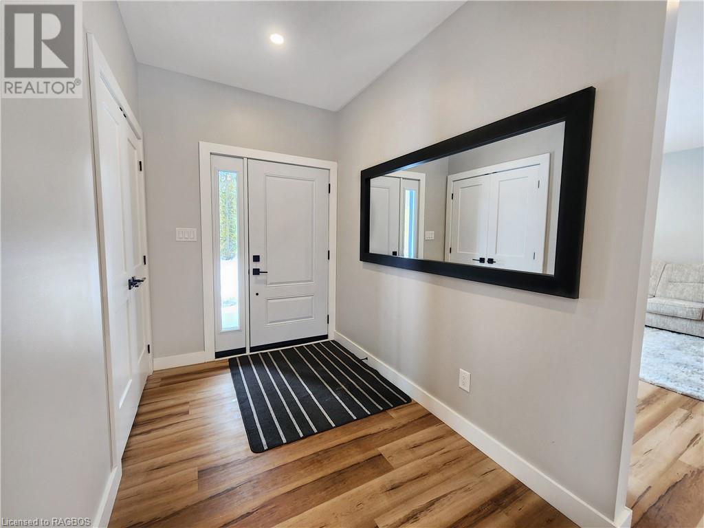 3 Pierce St N, Oliphant, Ontario  N0H 2T0 - Photo 6 - 40544091