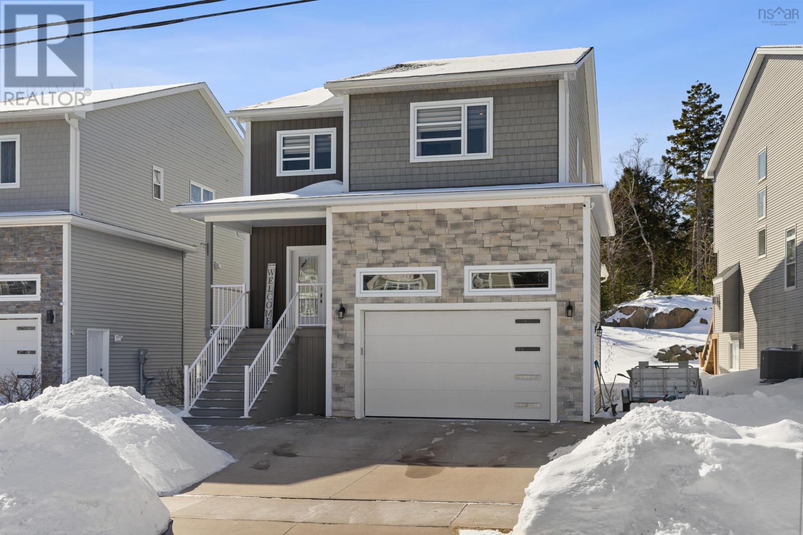82 Fleetview Drive, Halifax, Nova Scotia  B3M 4W8 - Photo 1 - 202403266