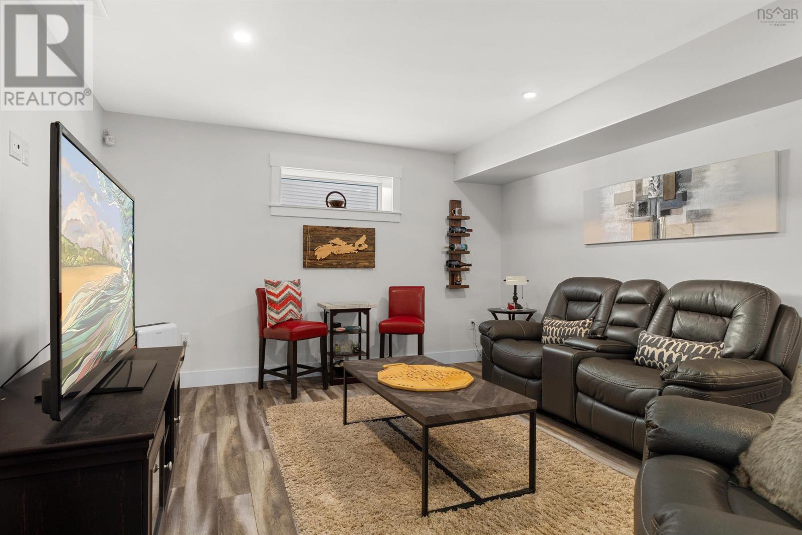 82 Fleetview Drive, Halifax, Nova Scotia  B3M 4W8 - Photo 28 - 202403266