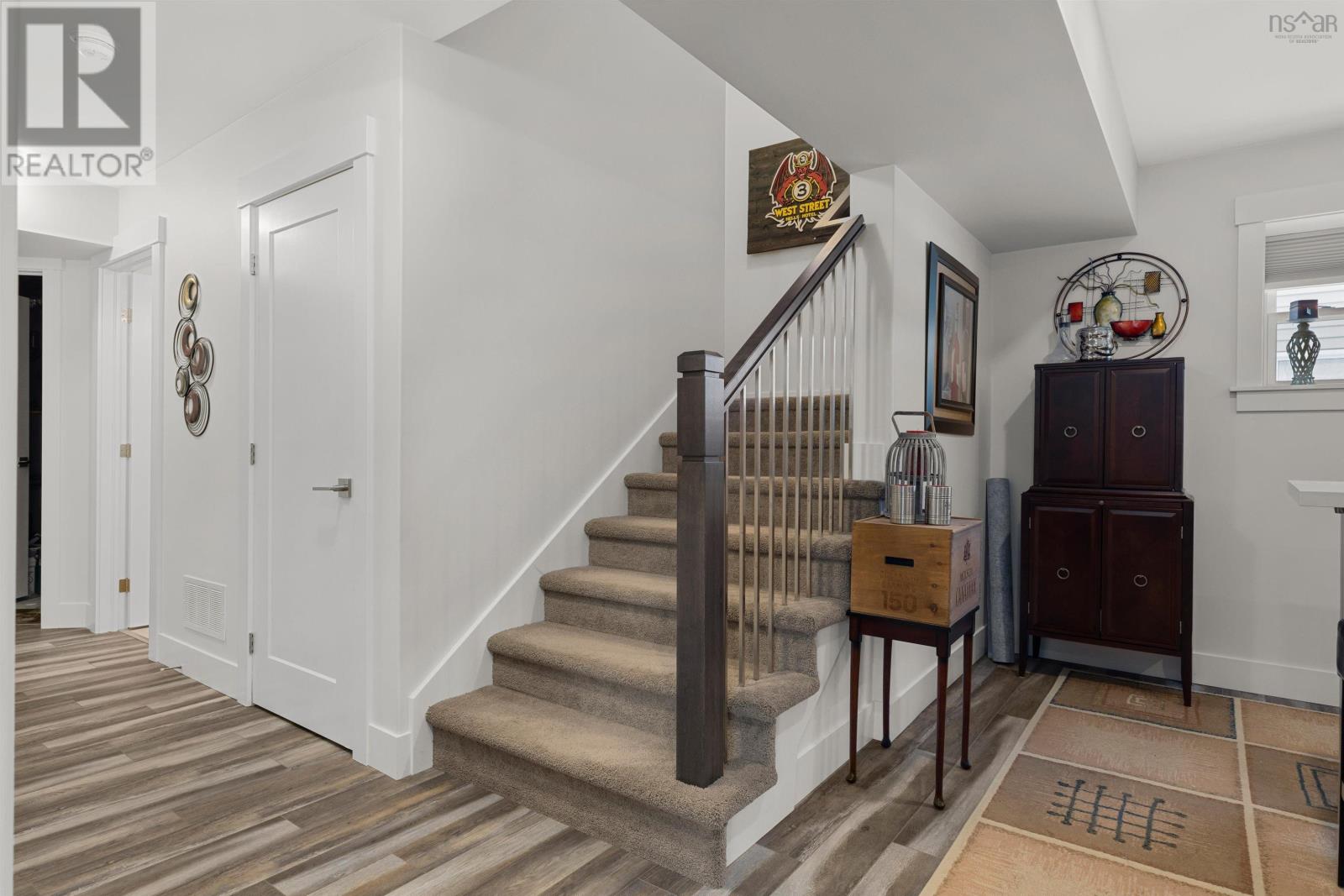 82 Fleetview Drive, Halifax, Nova Scotia  B3M 4W8 - Photo 29 - 202403266