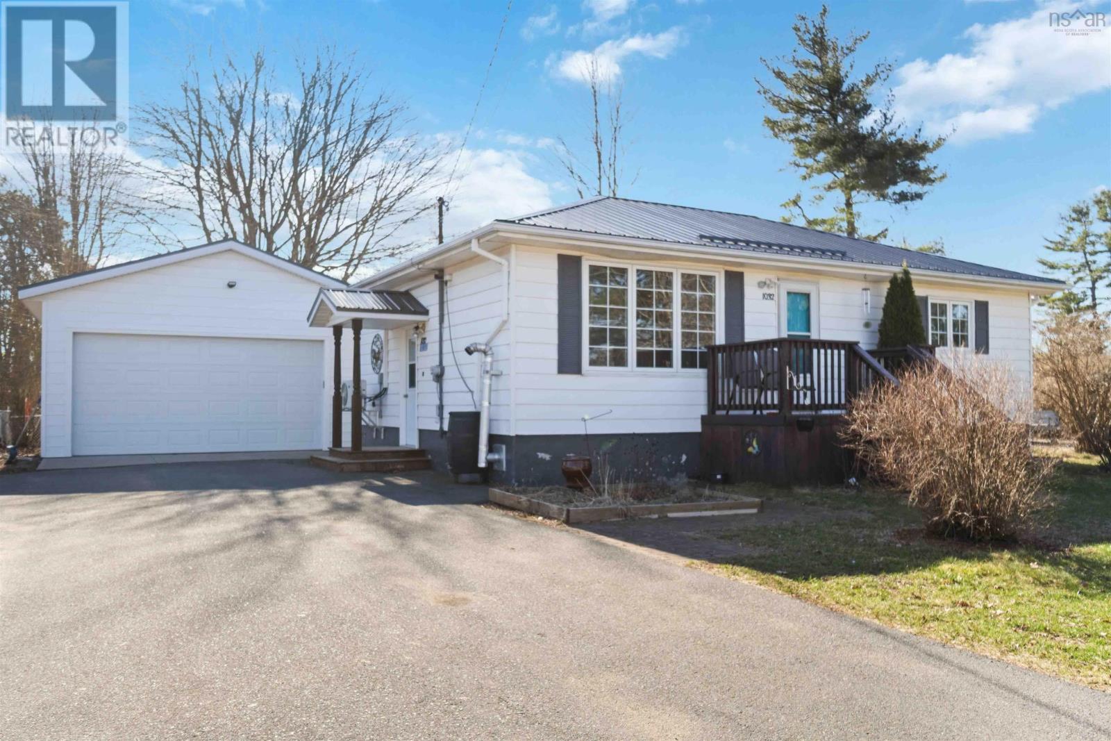 1032 Wade Street, Greenwood, Nova Scotia  B0P 1R0 - Photo 1 - 202403290
