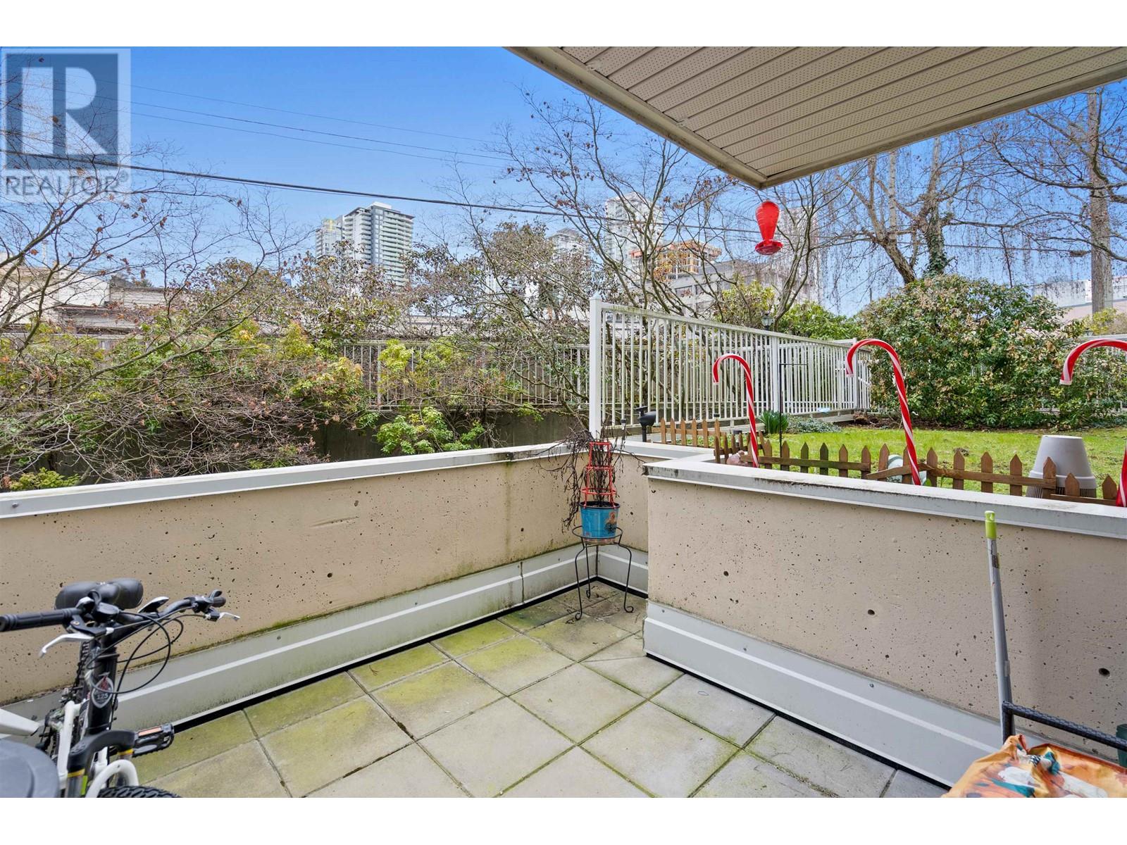 104 5078 Irving Street, Burnaby, British Columbia  V5H 1T7 - Photo 14 - R2852359