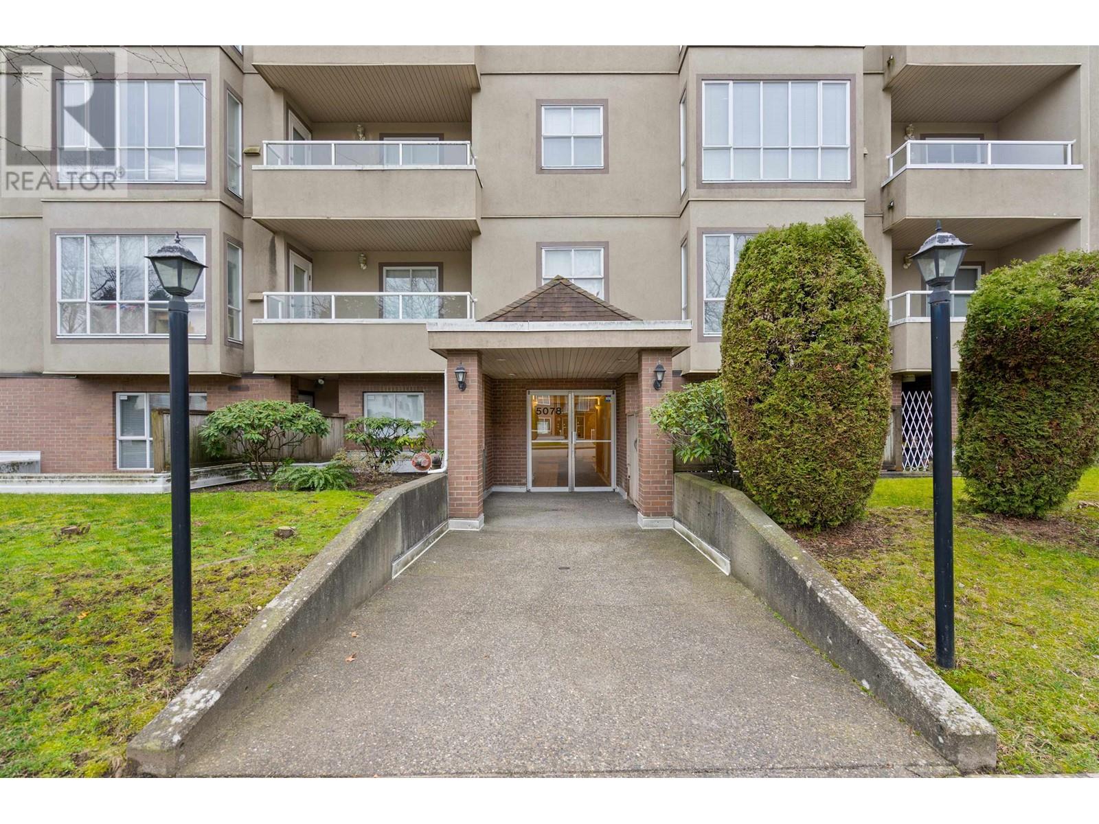 104 5078 Irving Street, Burnaby, British Columbia  V5H 1T7 - Photo 2 - R2852359
