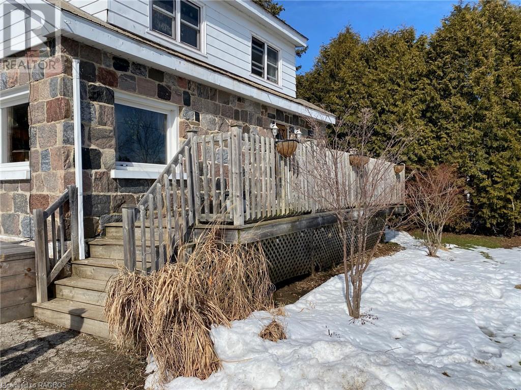 1750 8th Avenue W, Georgian Bluffs, Ontario  N4K 6V5 - Photo 3 - 40540301