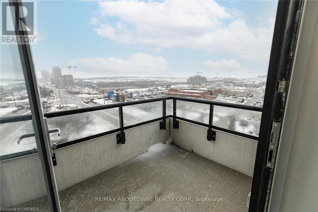 297 Oak Walk Drive Unit# 808, Oakville, Ontario  L6H 3R6 - Photo 17 - 40544798