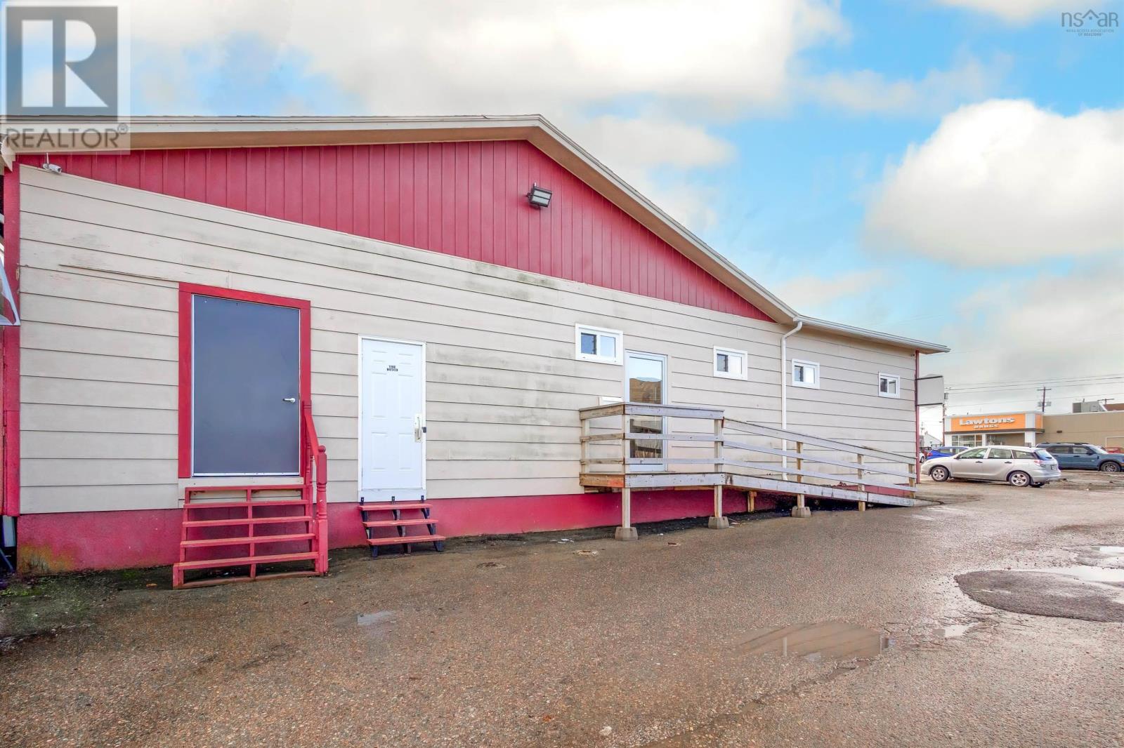 3395 Plummer Avenue, New Waterford, Nova Scotia  B1H 1Z1 - Photo 5 - 202403331