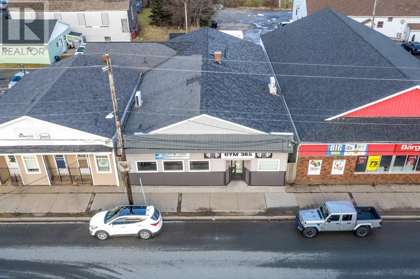 3395 Plummer Avenue, New Waterford, Nova Scotia  B1H 1Z1 - Photo 6 - 202403331