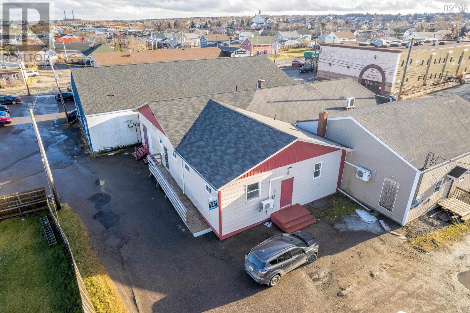 3395 Plummer Avenue, New Waterford, Nova Scotia  B1H 1Z1 - Photo 8 - 202403331