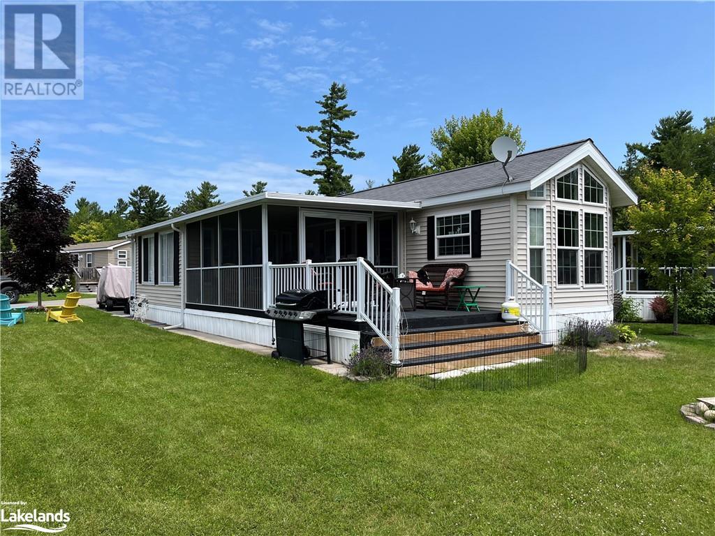 15 KENORA Trail, wasaga beach, Ontario