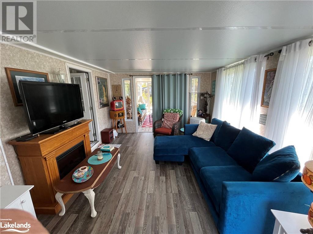 15 Kenora Trail, Wasaga Beach, Ontario  L9Z 1X7 - Photo 18 - 40543534