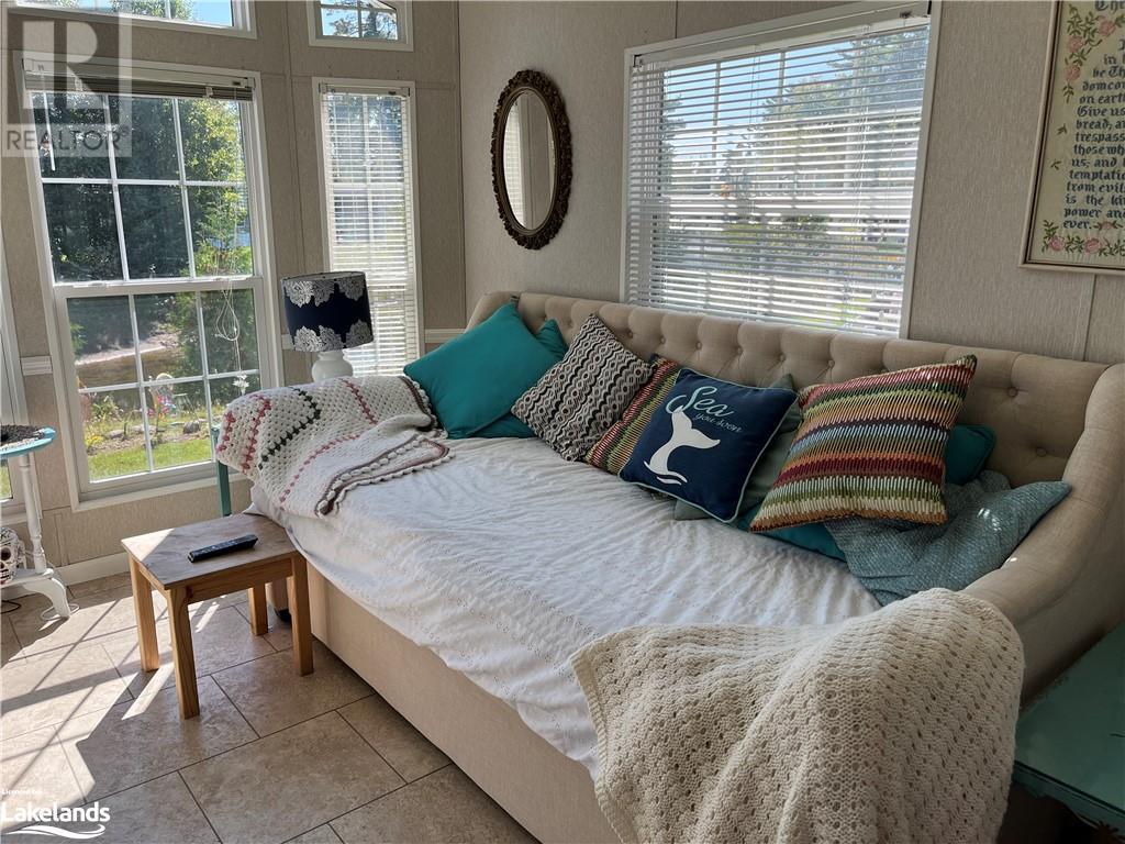 15 Kenora Trail, Wasaga Beach, Ontario  L9Z 1X7 - Photo 29 - 40543534