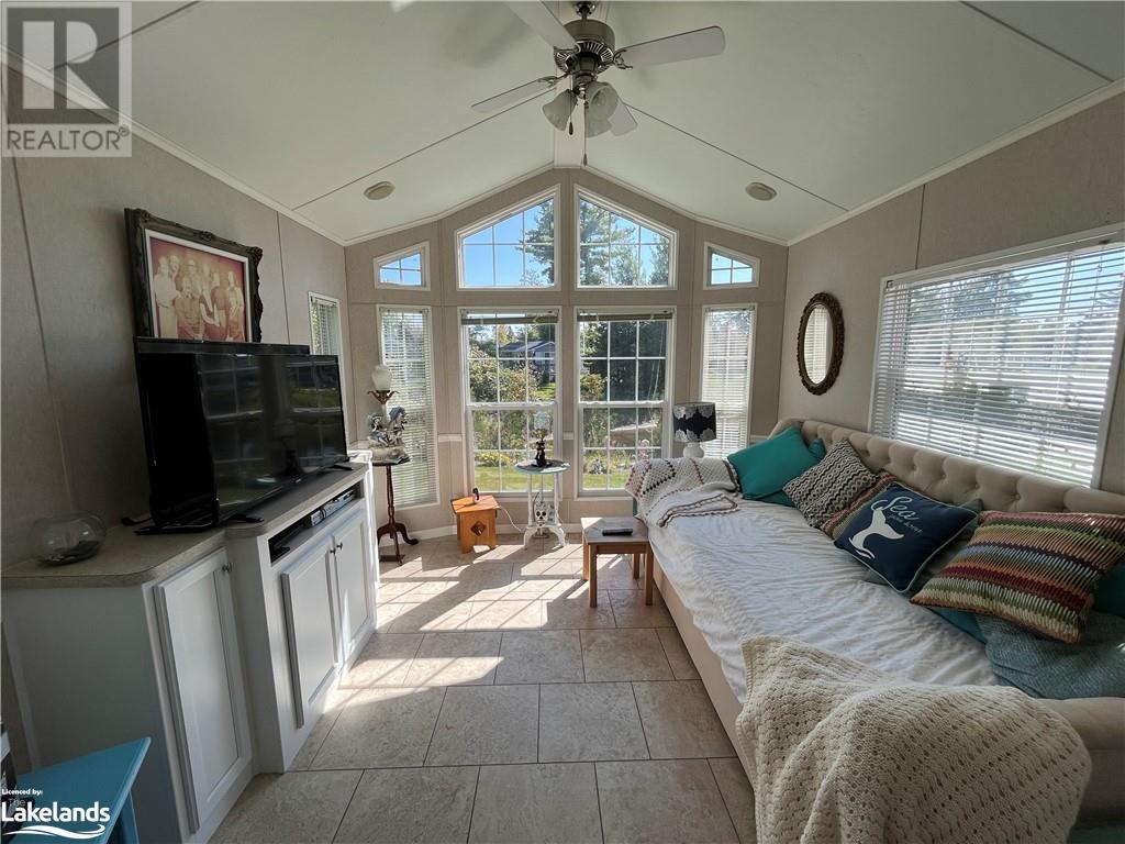 15 Kenora Trail, Wasaga Beach, Ontario  L9Z 1X7 - Photo 30 - 40543534