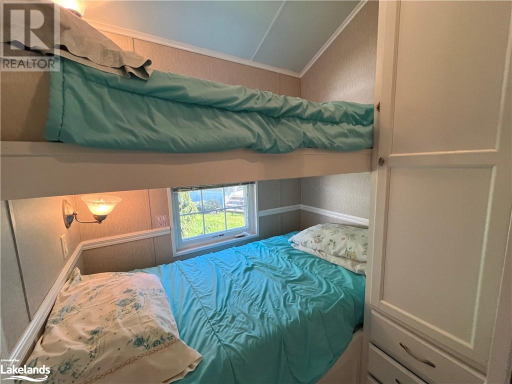 15 Kenora Trail, Wasaga Beach, Ontario  L9Z 1X7 - Photo 38 - 40543534