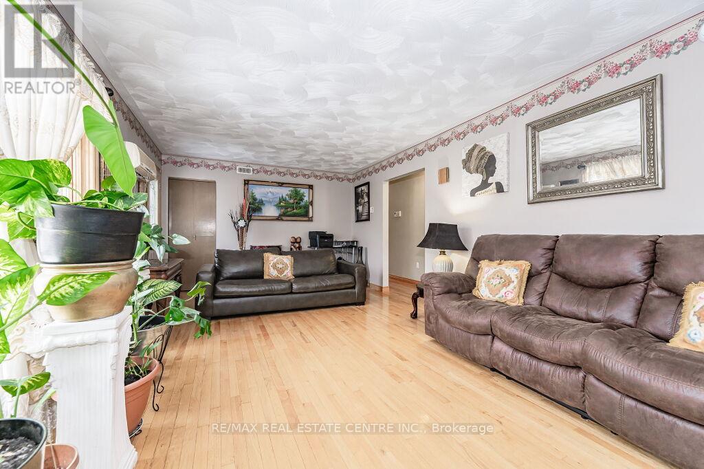 95 Parkview Crescent, North Perth, Ontario  N0G 1B0 - Photo 13 - X8089346