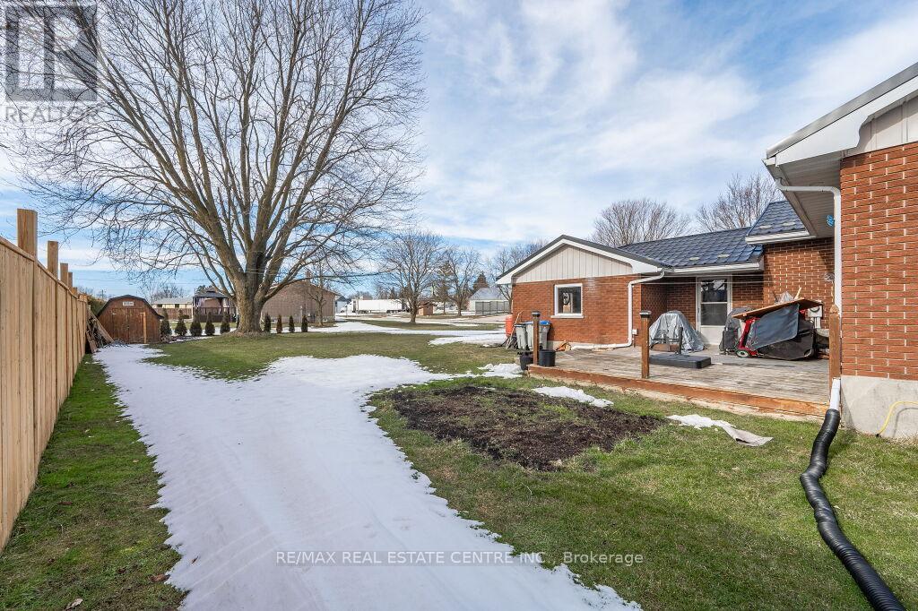 95 Parkview Crescent, North Perth, Ontario  N0G 1B0 - Photo 32 - X8089346
