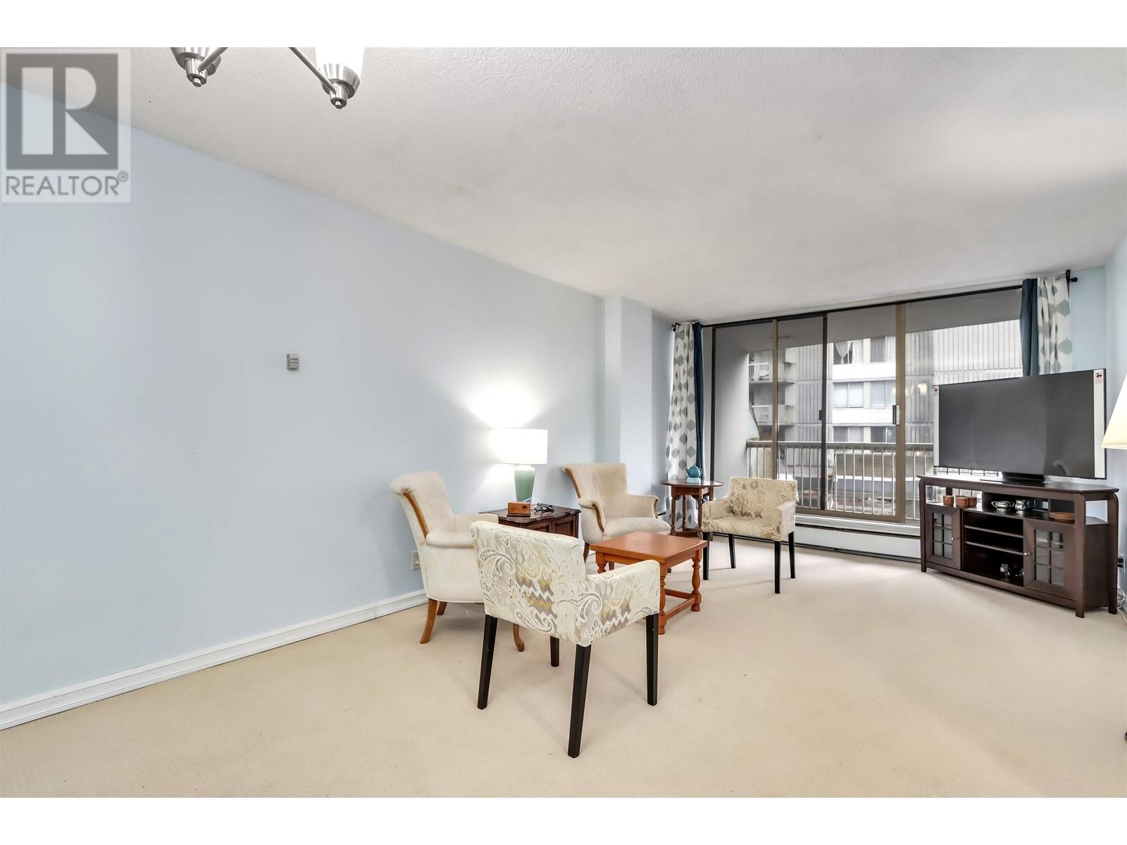207 2024 Fullerton Avenue, North Vancouver, British Columbia  V7P 3G4 - Photo 13 - R2852494