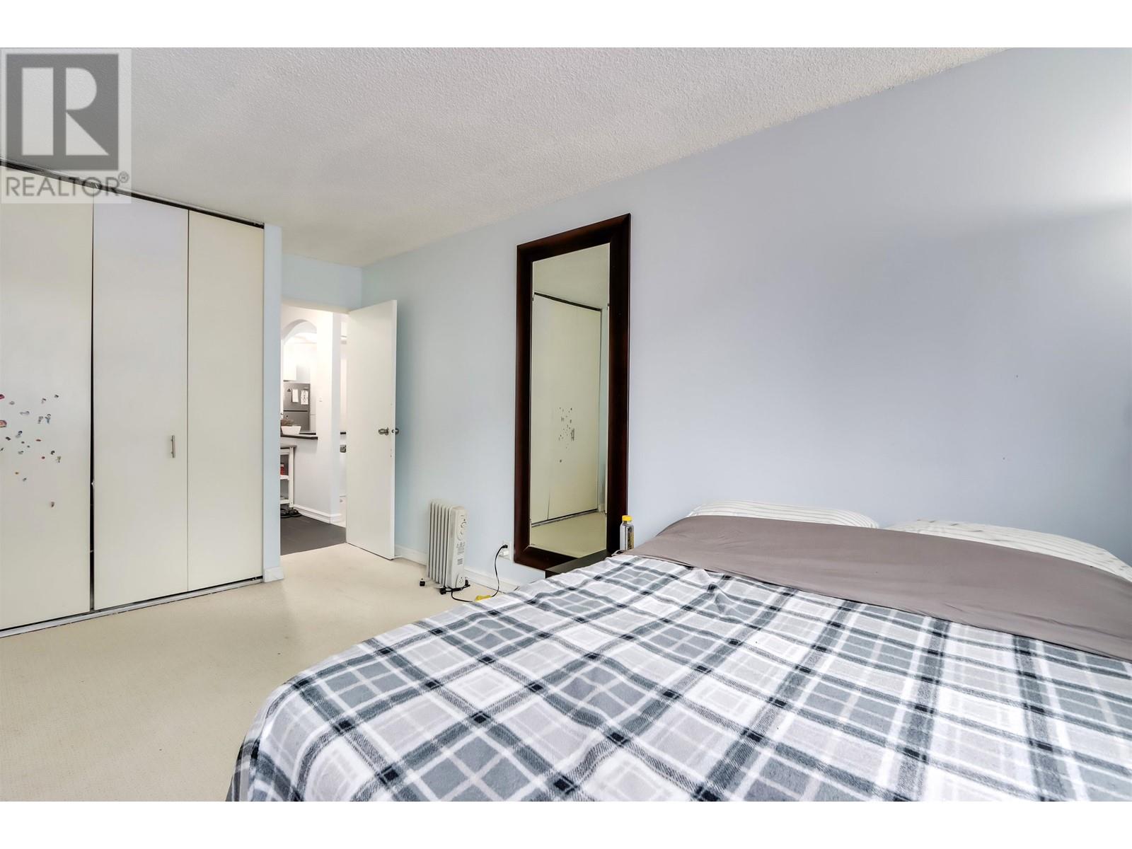 207 2024 Fullerton Avenue, North Vancouver, British Columbia  V7P 3G4 - Photo 15 - R2852494