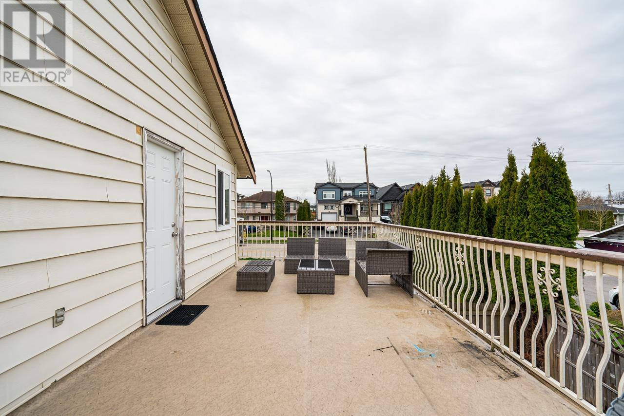 1247 Ewen Avenue, New Westminster, British Columbia  V3M 5E5 - Photo 21 - R2852507