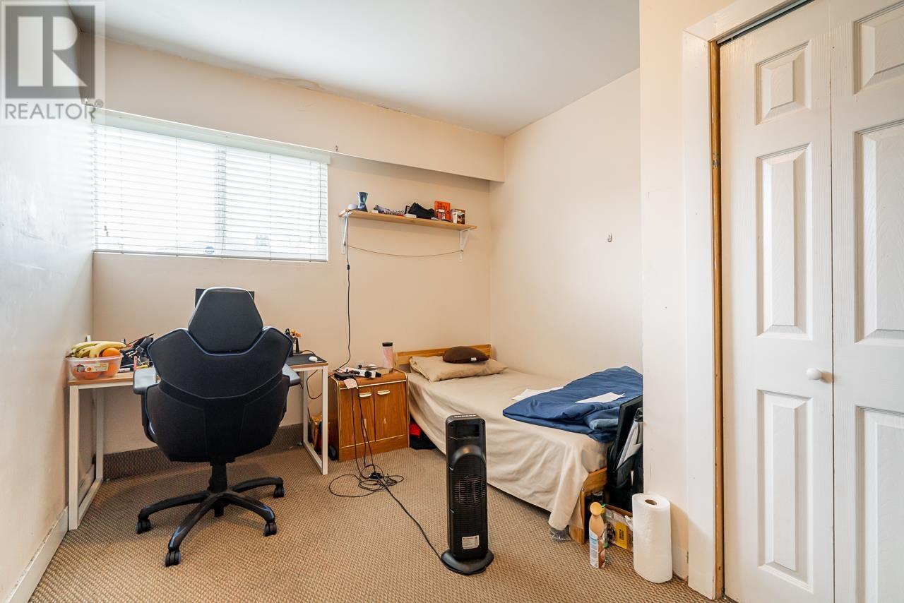 1247 Ewen Avenue, New Westminster, British Columbia  V3M 5E5 - Photo 29 - R2852507