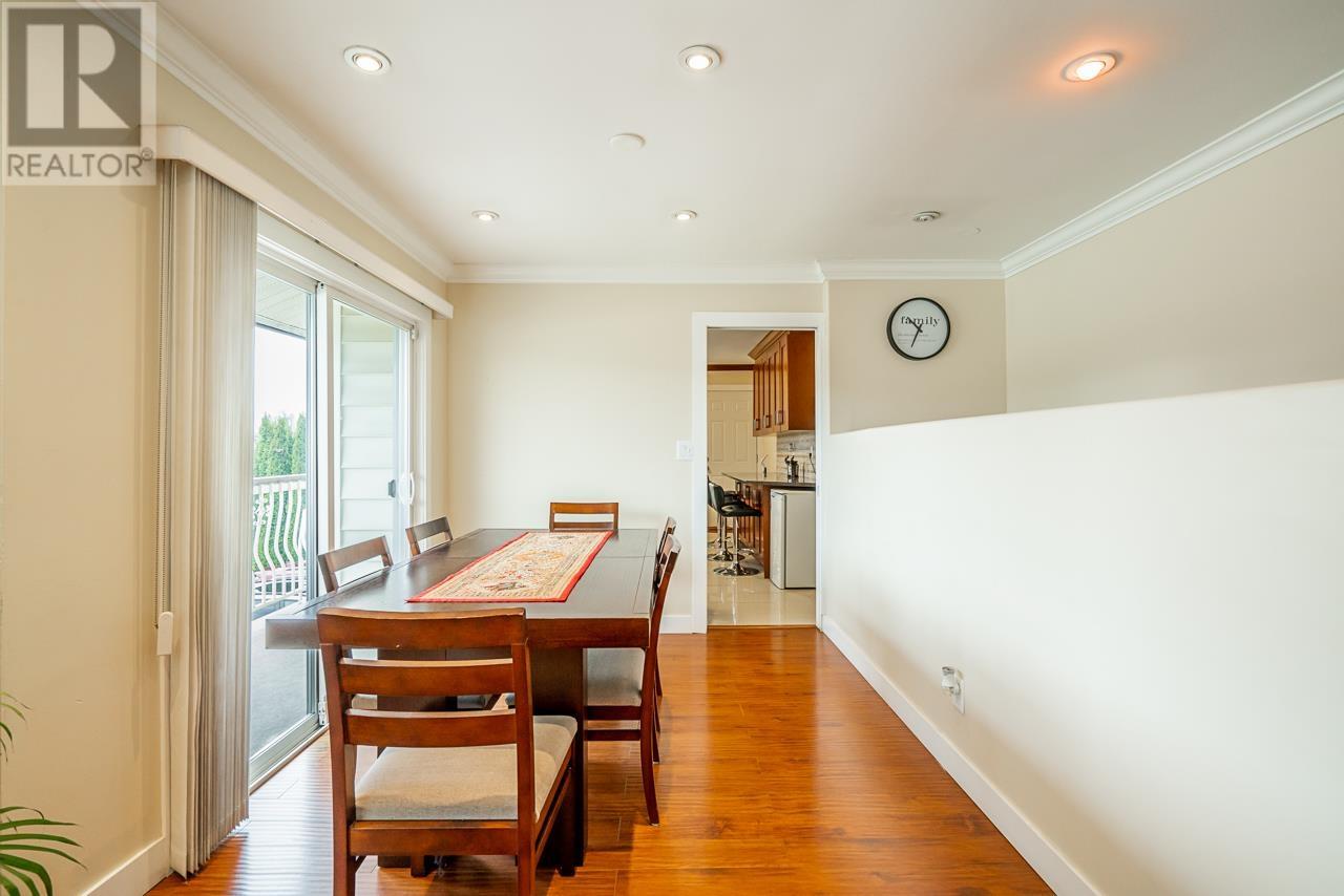 1247 Ewen Avenue, New Westminster, British Columbia  V3M 5E5 - Photo 8 - R2852507