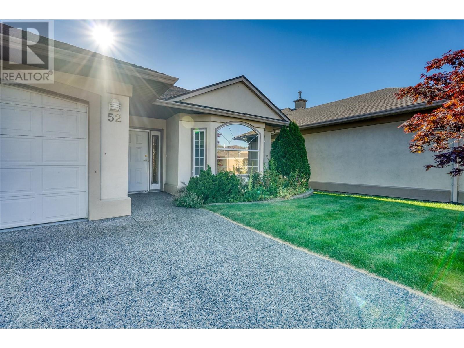 9800 TURNER Street 52, Main Town, Summerland 