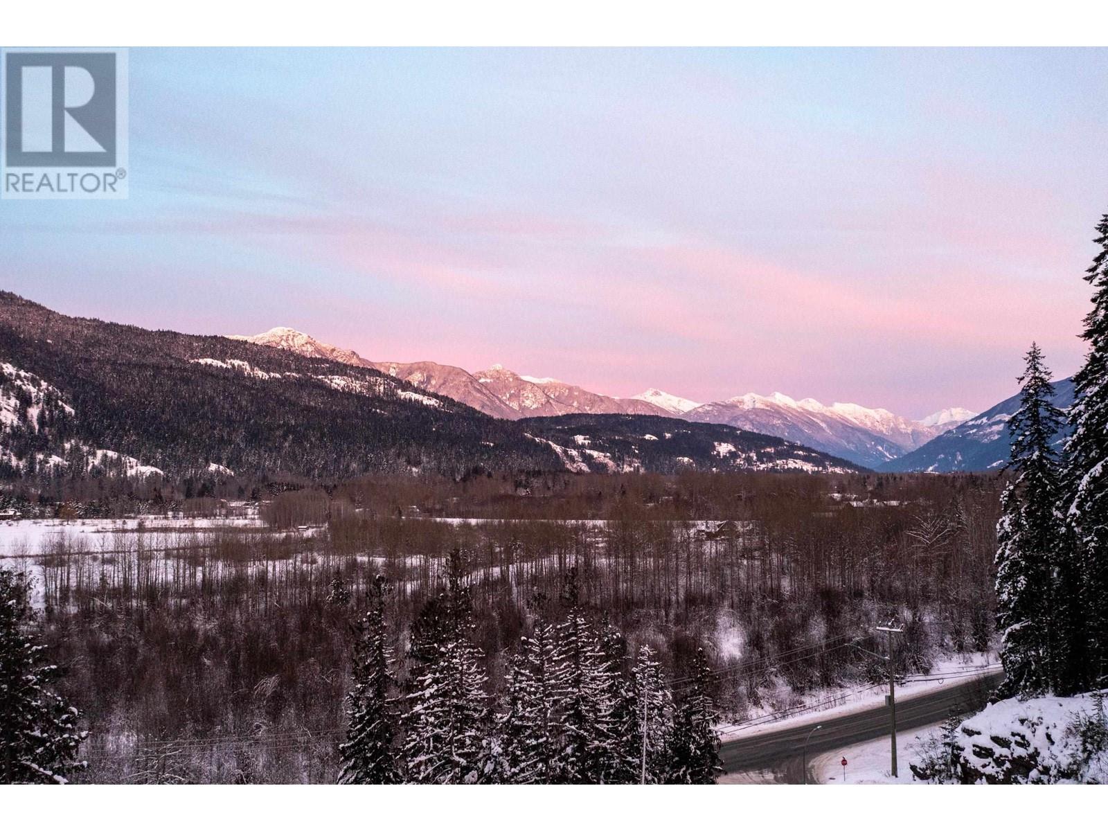 1303 Eagle Drive, Pemberton, British Columbia  V0N 2L0 - Photo 20 - R2843043