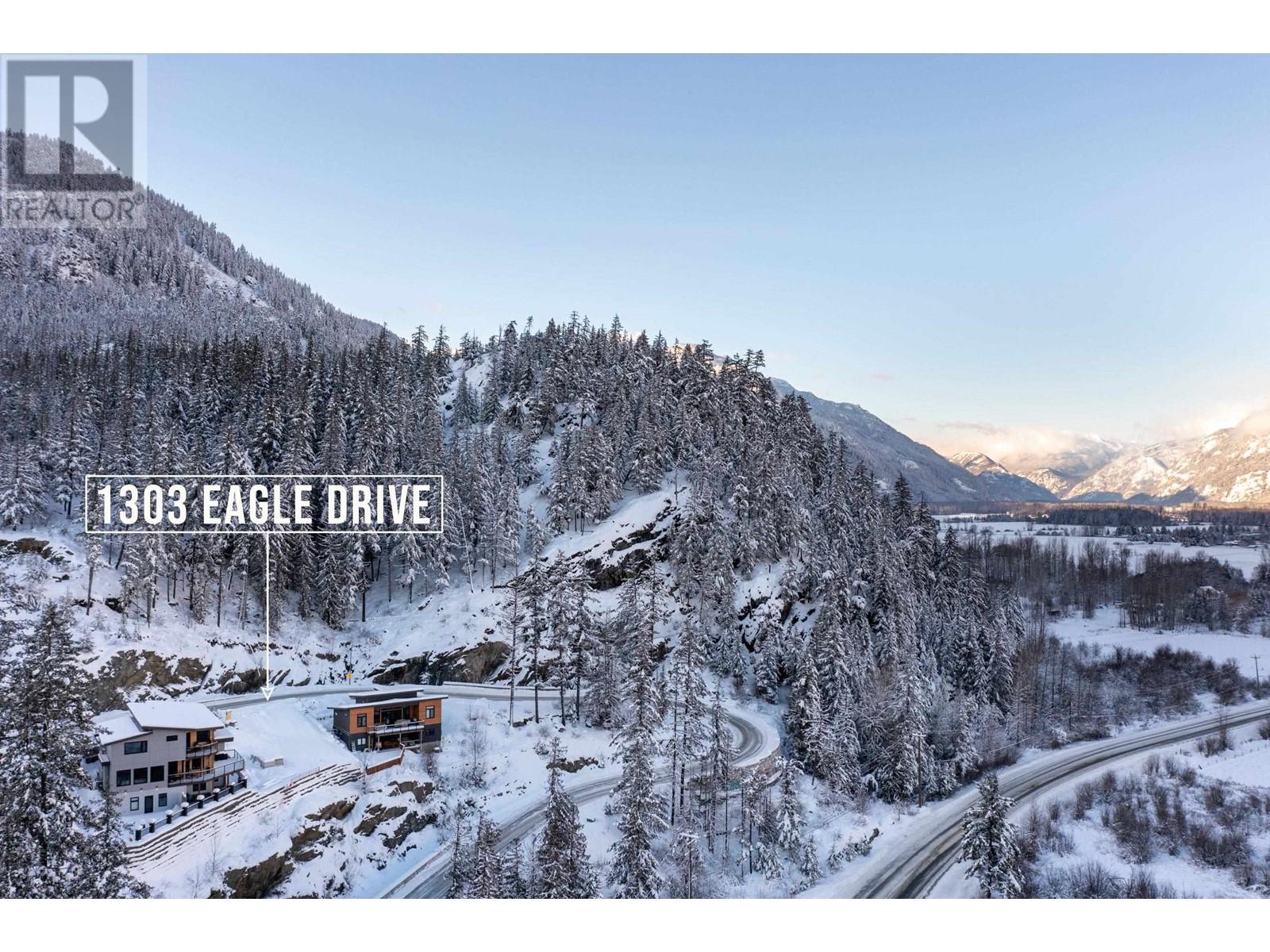 1303 Eagle Drive, Pemberton, British Columbia  V0N 2L0 - Photo 38 - R2843043