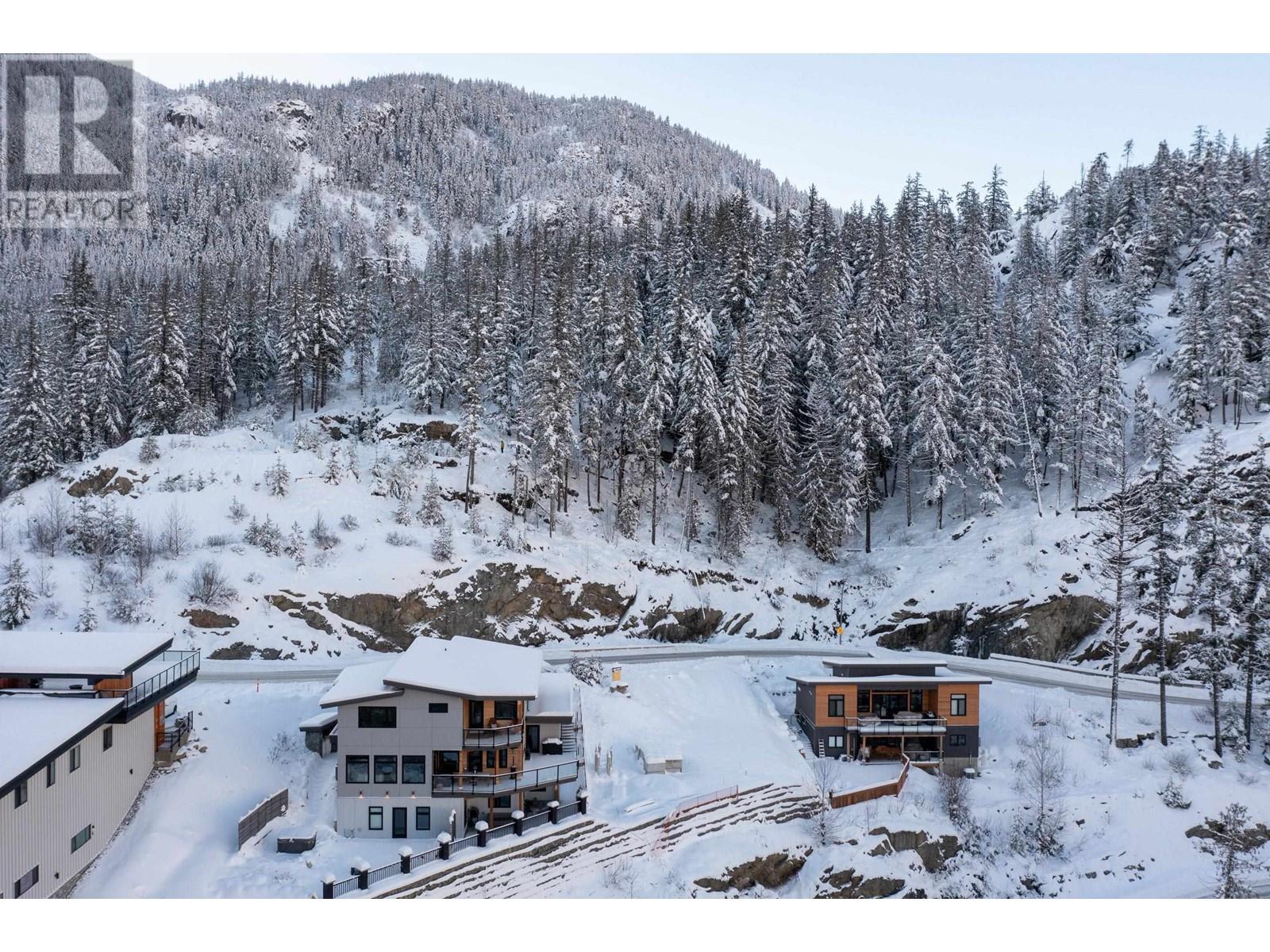 1303 Eagle Drive, Pemberton, British Columbia  V0N 2L0 - Photo 28 - R2843043
