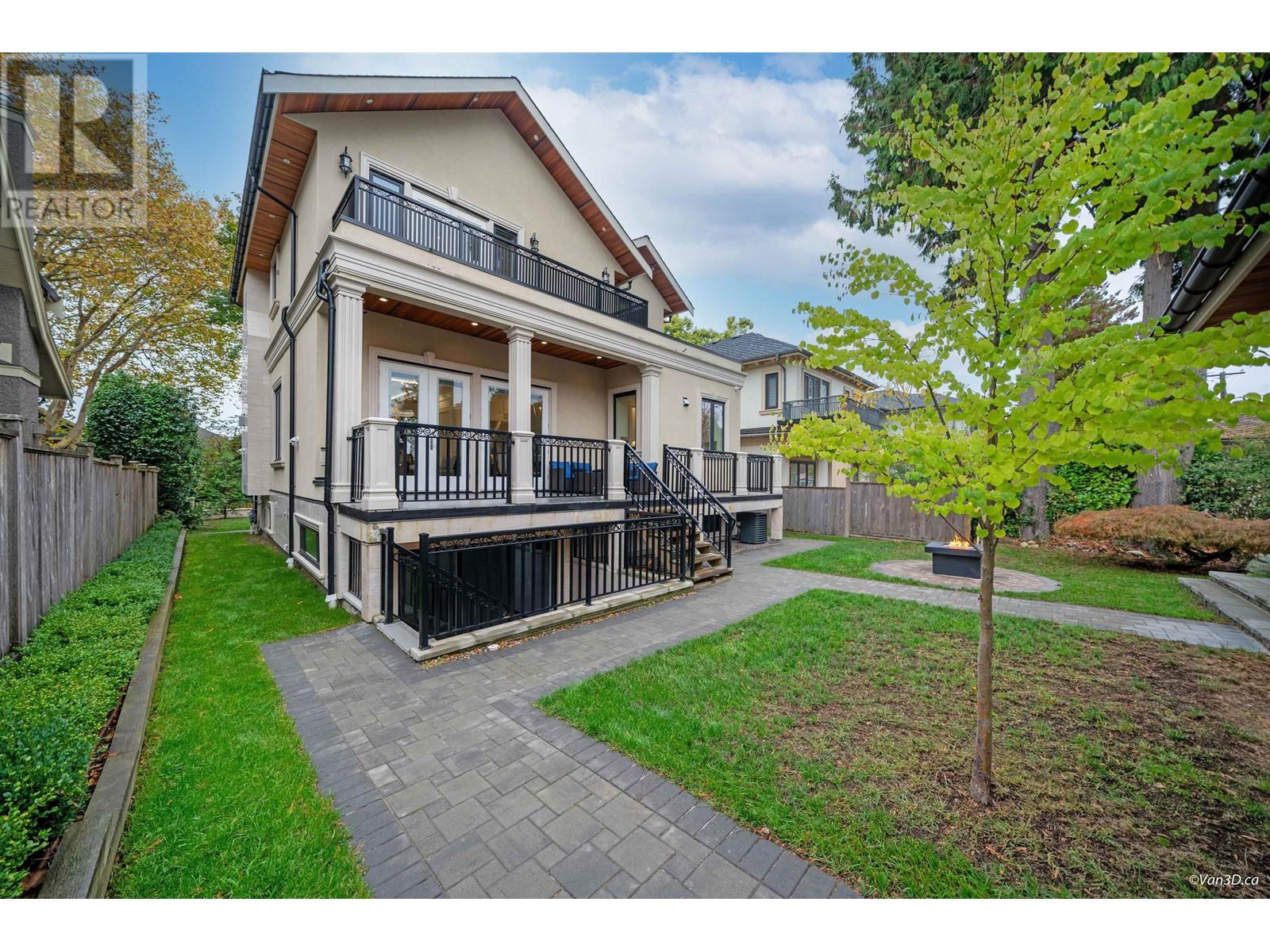 Listing Picture 36 of 38 : 3725 W 26TH AVENUE, Vancouver / 溫哥華 - 魯藝地產 Yvonne Lu Group - MLS Medallion Club Member
