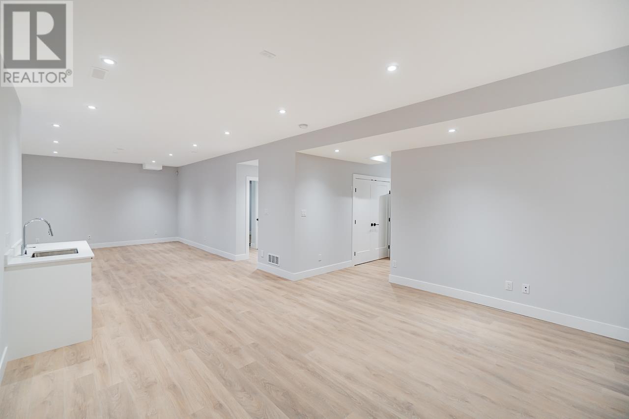 765 Macintosh Street, Coquitlam, British Columbia  V3J 4Z1 - Photo 28 - R2852463