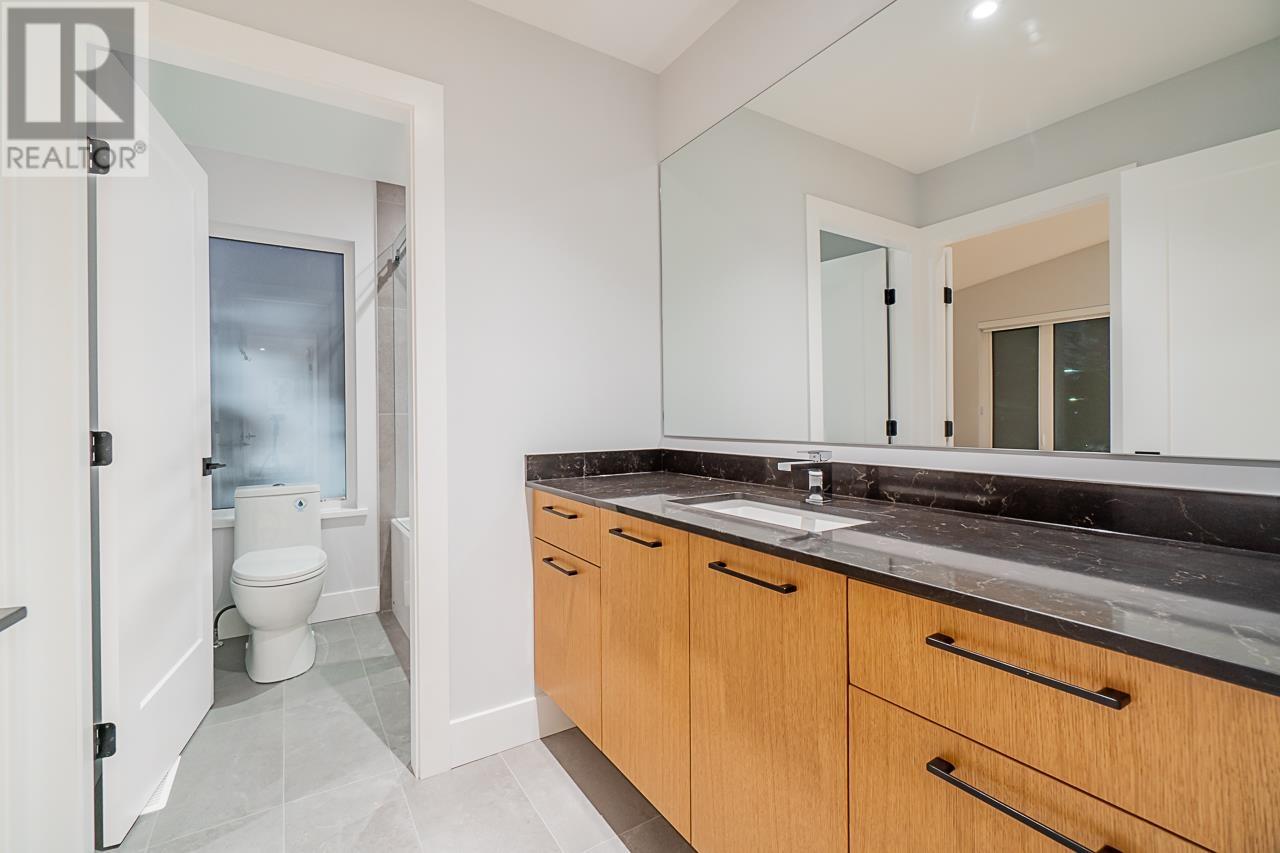 765 Macintosh Street, Coquitlam, British Columbia  V3J 4Z1 - Photo 26 - R2852463