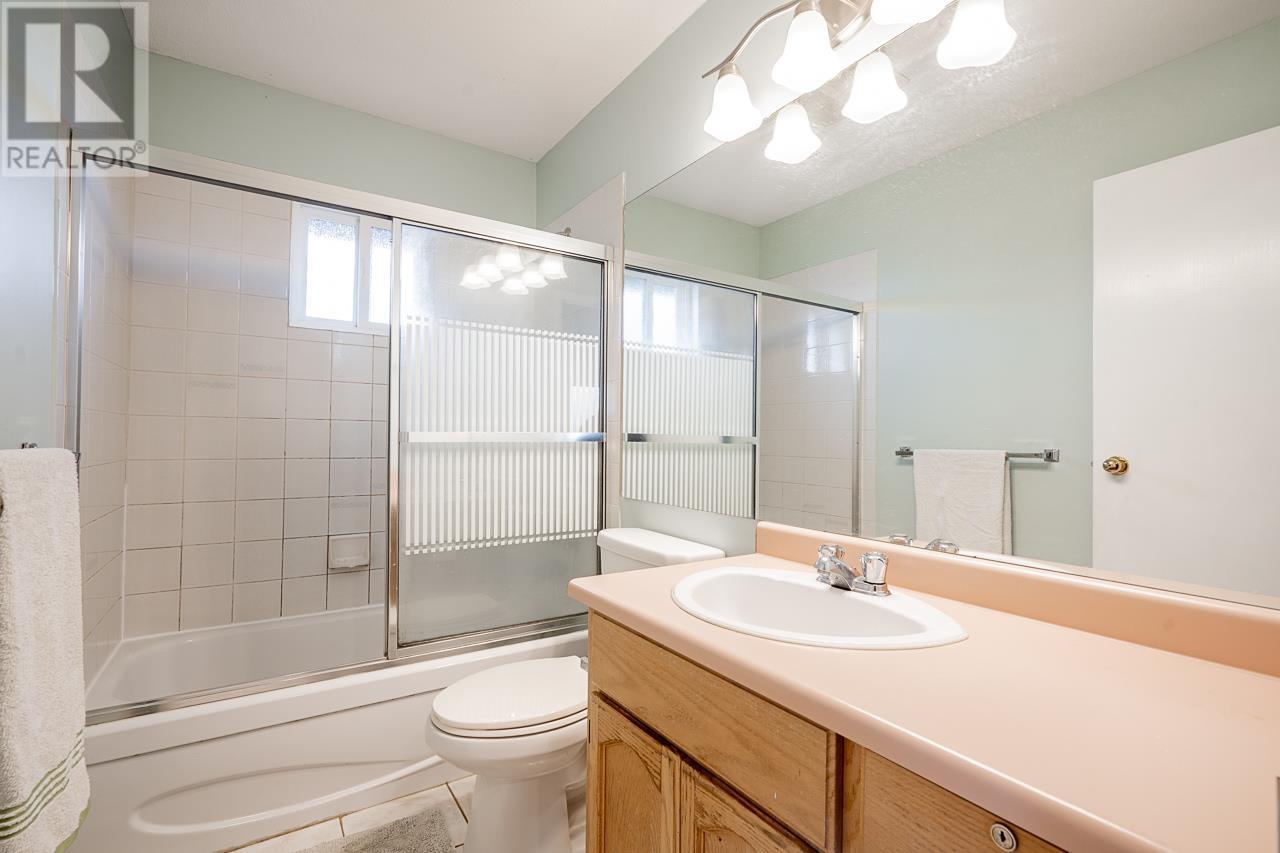 200 San Juan Place, Coquitlam, British Columbia  V3K 6Y8 - Photo 30 - R2852603