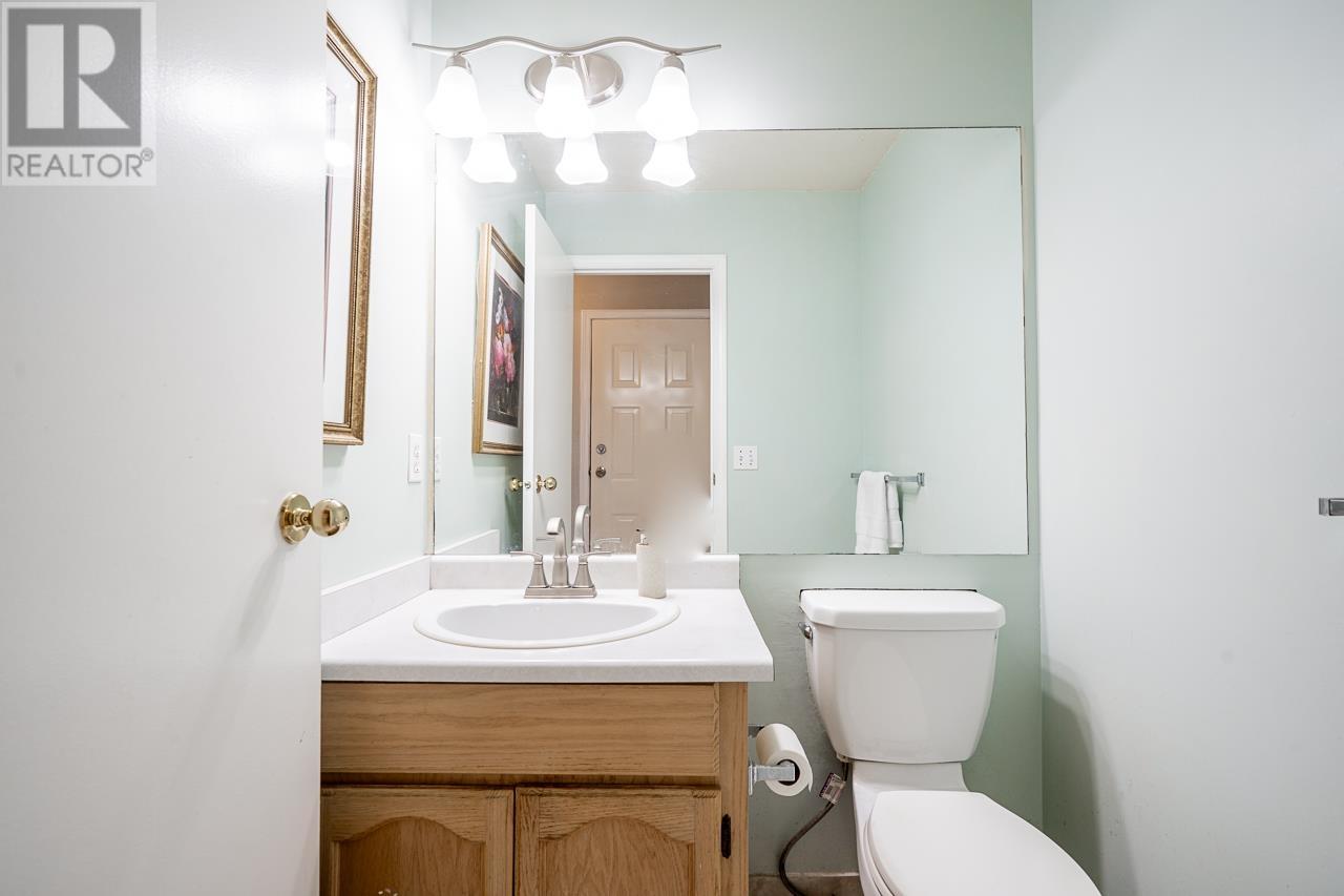 200 San Juan Place, Coquitlam, British Columbia  V3K 6Y8 - Photo 19 - R2852603