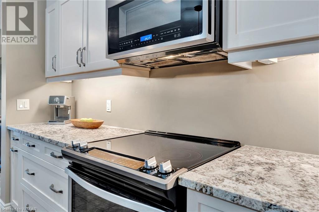 1 Chamberlain Avenue Unit# 10, Ingersoll, Ontario  N5C 0A3 - Photo 12 - 40544337