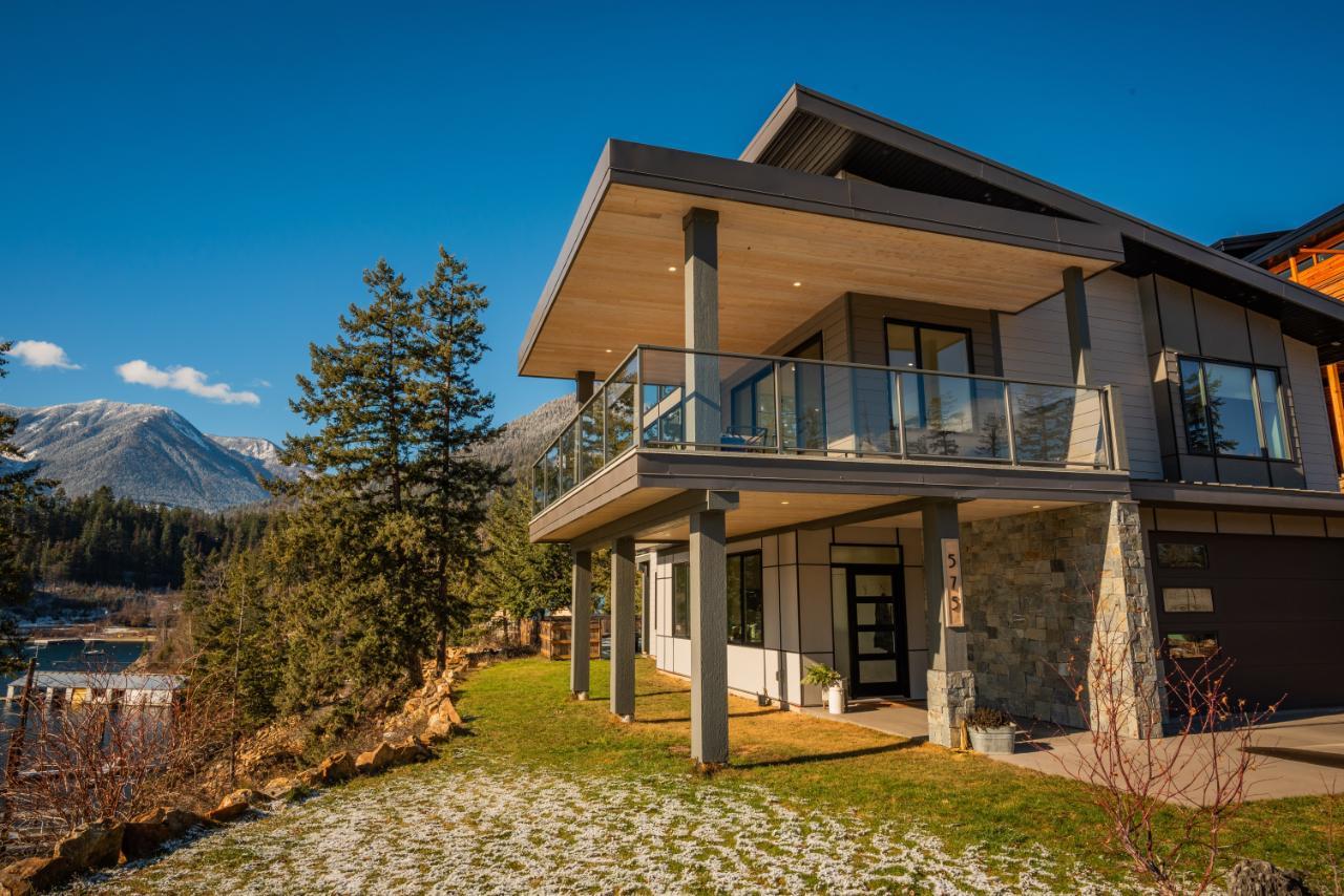 575 LARCH DRIVE, kaslo, British Columbia