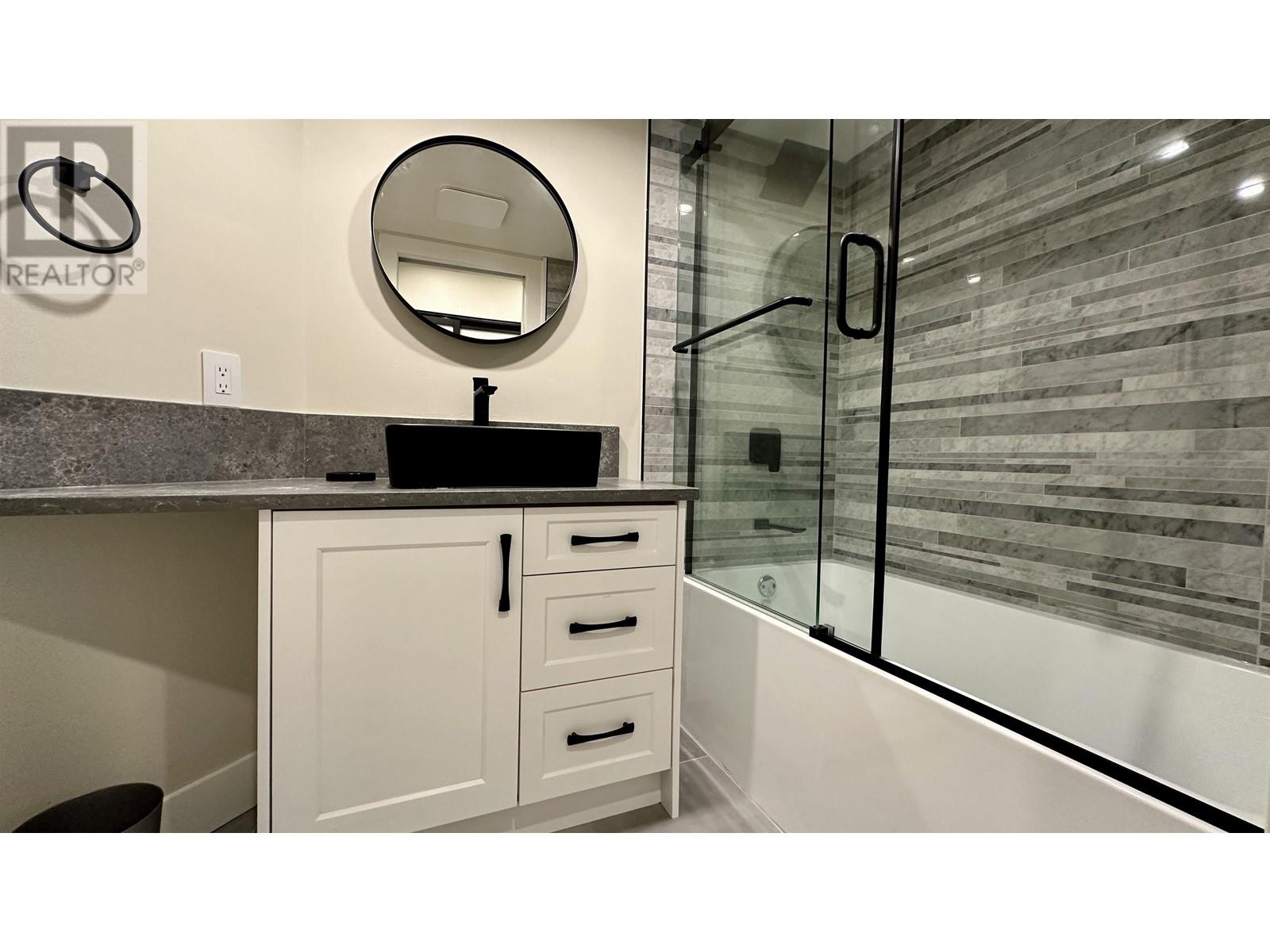 205 4821 Spearhead Drive, Whistler, British Columbia  V8E 1E8 - Photo 10 - R2852661