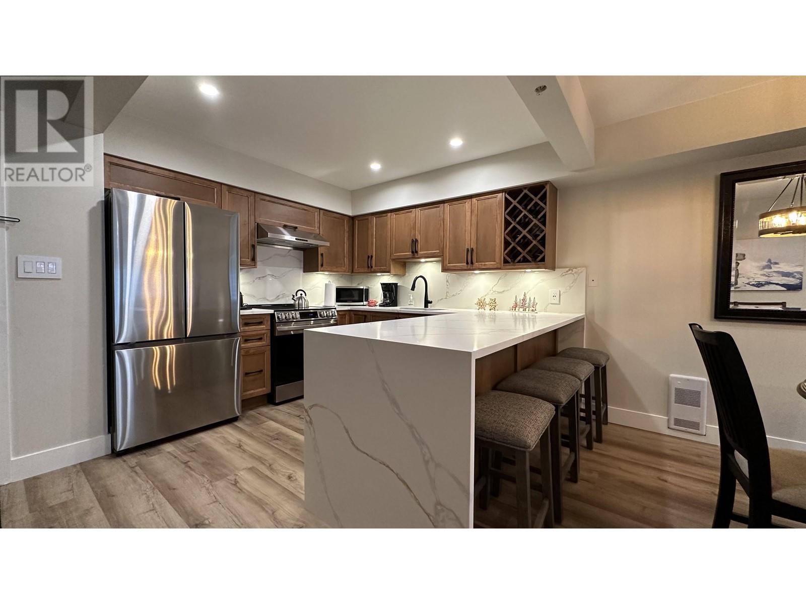 205 4821 Spearhead Drive, Whistler, British Columbia  V8E 1E8 - Photo 2 - R2852661