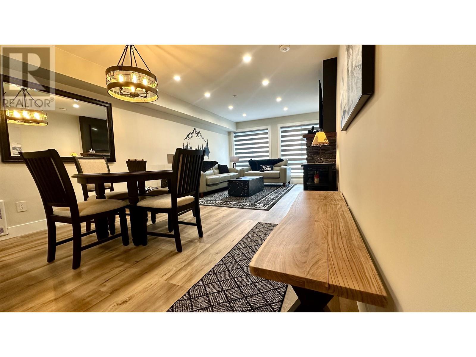 205 4821 Spearhead Drive, Whistler, British Columbia  V8E 1E8 - Photo 5 - R2852661