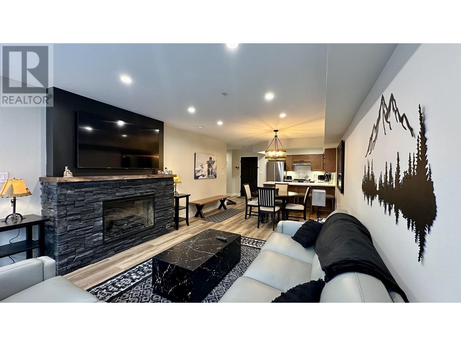 205 4821 Spearhead Drive, Whistler, British Columbia  V8E 1E8 - Photo 8 - R2852661