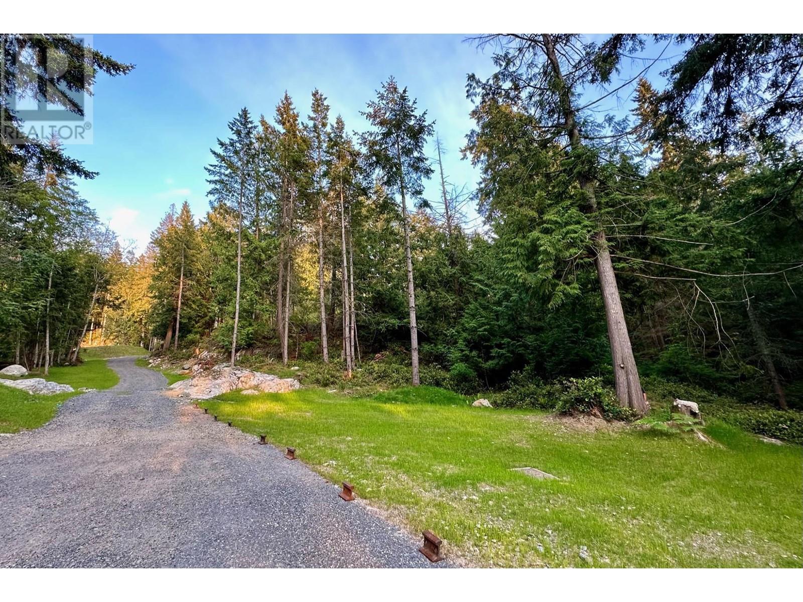 831 Windjammer Road, Bowen Island, British Columbia  V0N 1G2 - Photo 4 - R2852670