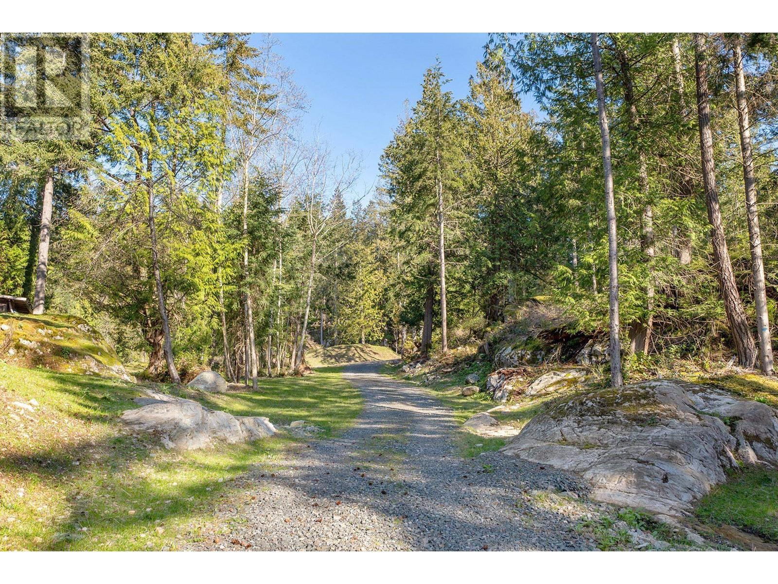 831 Windjammer Road, Bowen Island, British Columbia  V0N 1G2 - Photo 7 - R2852670