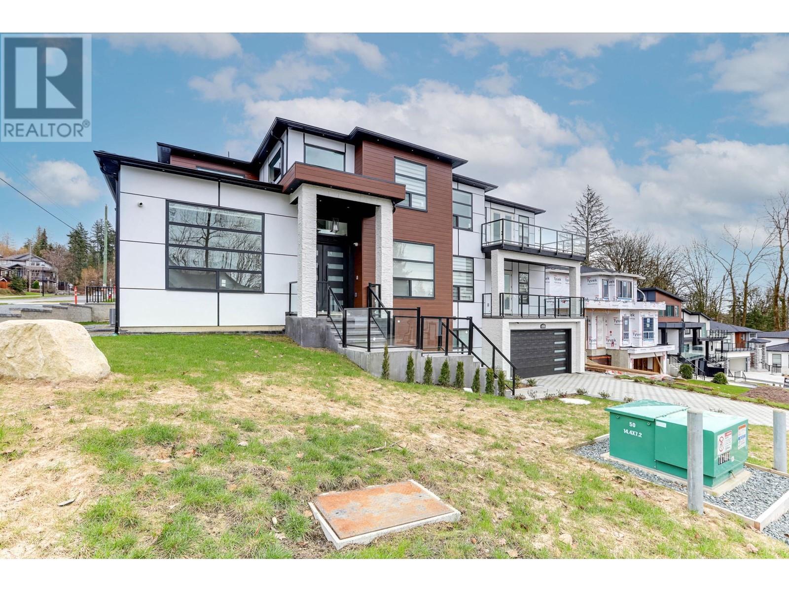 23710 132 Avenue, Maple Ridge, British Columbia  V4R 2S5 - Photo 2 - R2852431