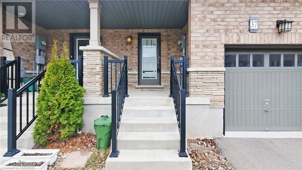 37 Sherway Street, Stoney Creek, Ontario  L8J 0J4 - Photo 3 - 40544424