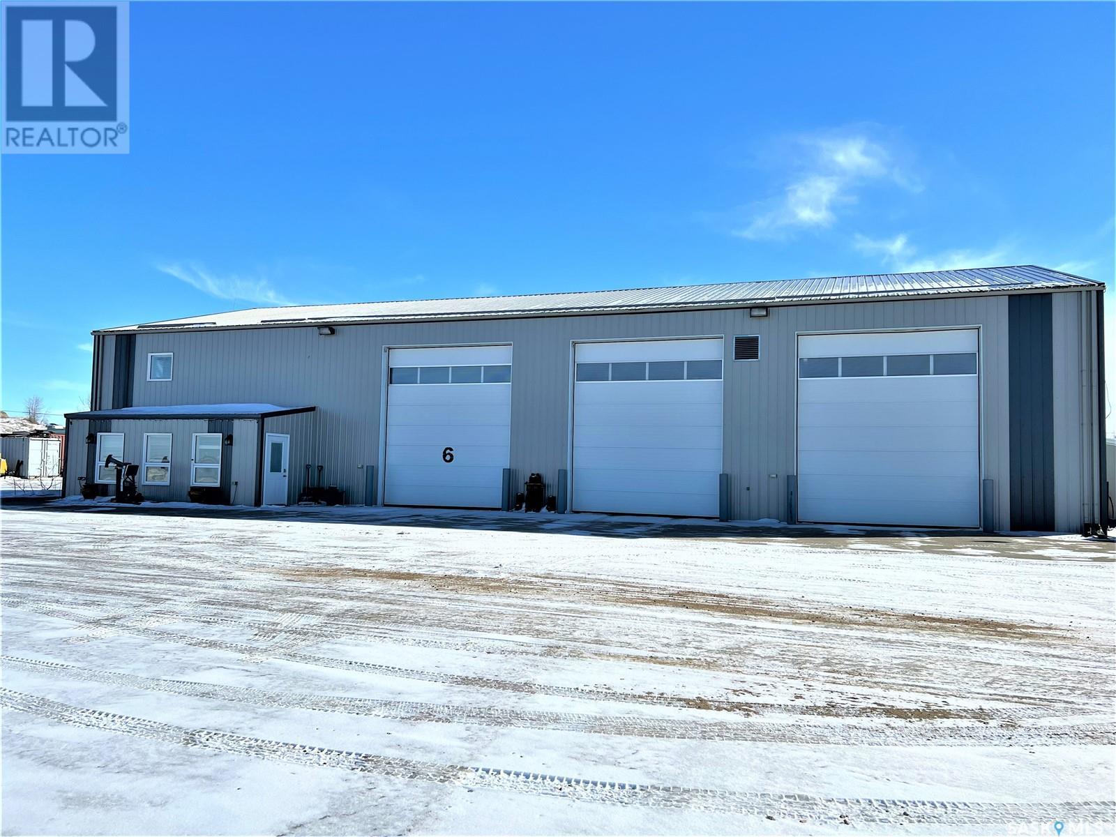 111 Industrial Drive, Bienfait, Saskatchewan  S0C 0M0 - Photo 1 - SK959678