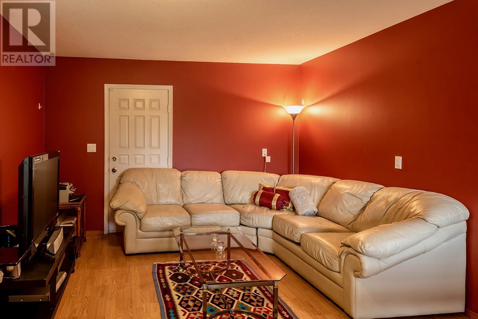 5462 Kensington Road, Sechelt, British Columbia  V7Z 0N9 - Photo 13 - R2852681