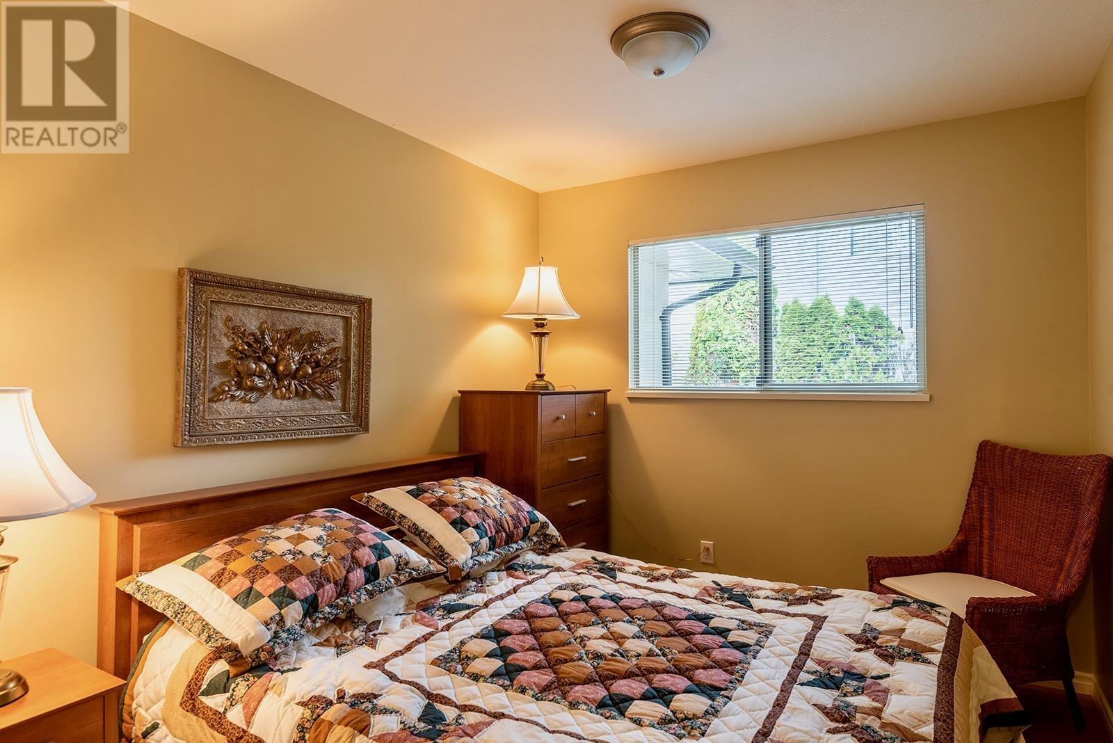 5462 Kensington Road, Sechelt, British Columbia  V7Z 0N9 - Photo 23 - R2852681