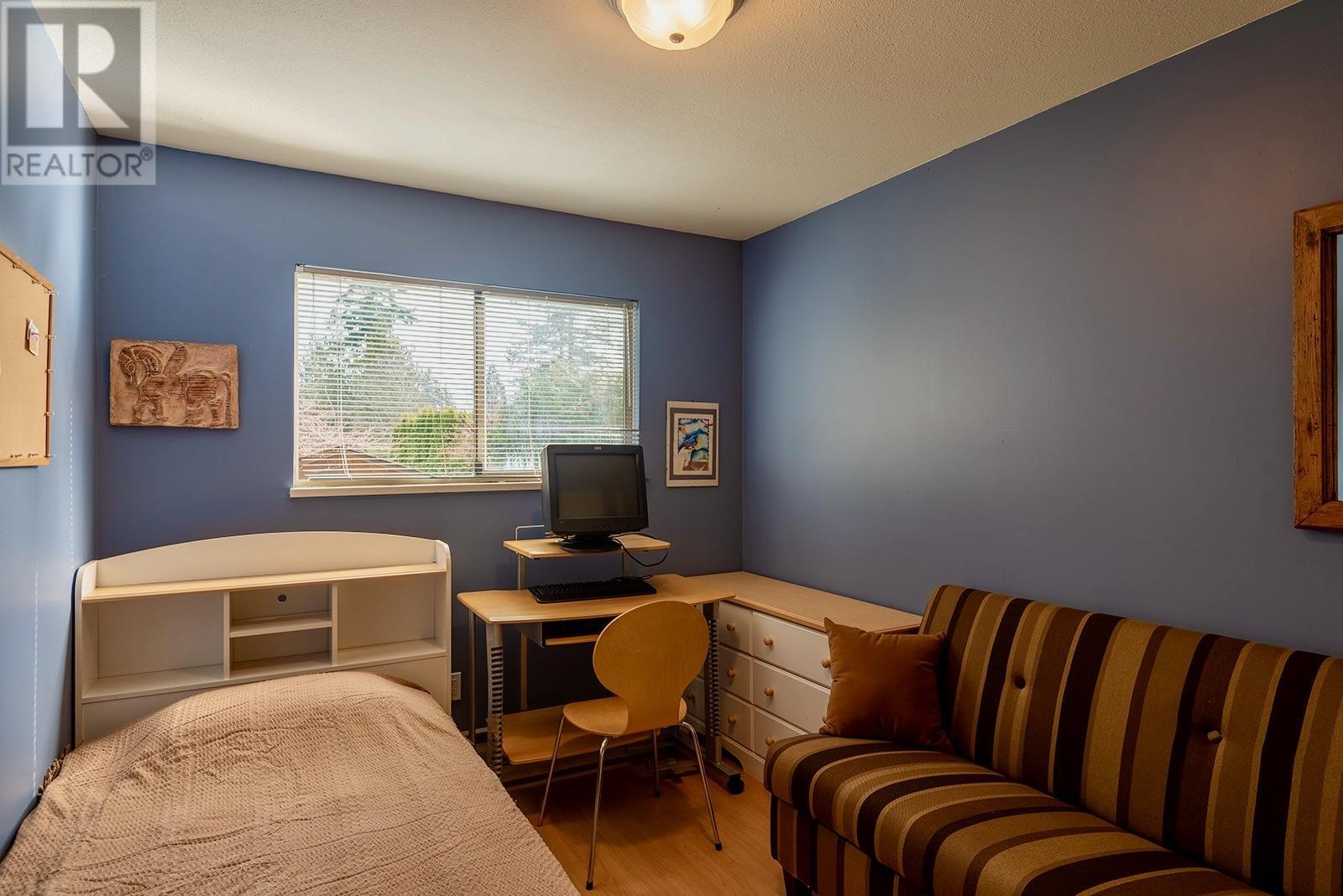 5462 Kensington Road, Sechelt, British Columbia  V7Z 0N9 - Photo 24 - R2852681