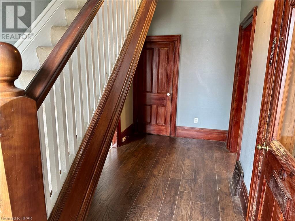 176 Nelson Street E, Goderich, Ontario  N7A 1S3 - Photo 7 - 40544659